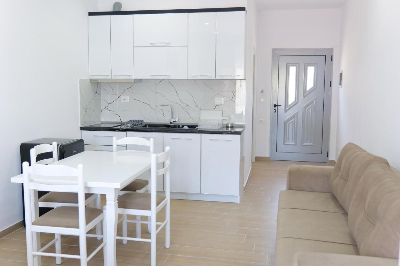 Iljo Apartments Ksamil Exterior foto